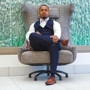 Meet your Posher, Travis